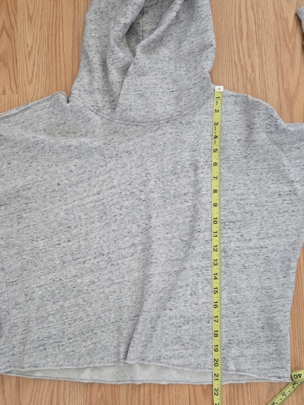 Abercombie And Fitch Women’s Light Gray Cropped Hoodie Top - Picture 4 of 5